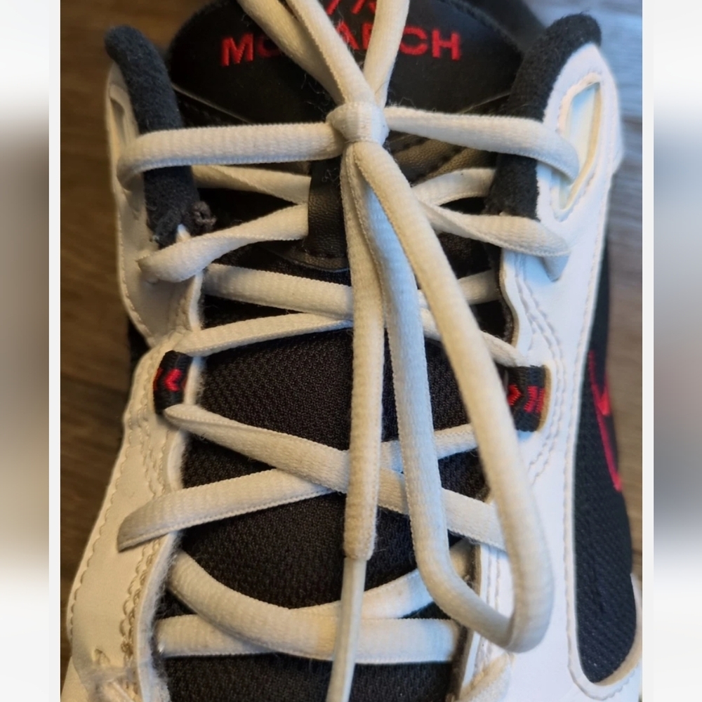 NIKE Air Monarch Mens Training Shoes Gently Used SZ 10.5 - Picture 4 of 11